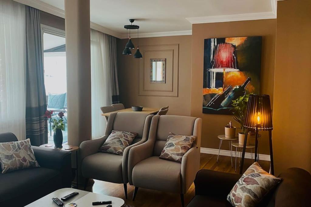 Sisli Osmanbey Taksim Large Terrace, Quietness And Space Apartment Istanbul Bagian luar foto