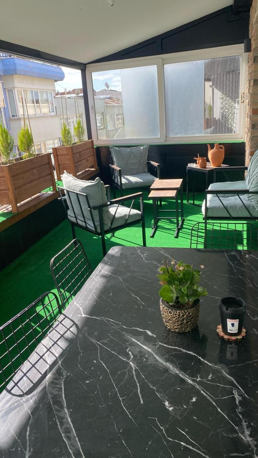 Sisli Osmanbey Taksim Large Terrace, Quietness And Space Apartment Istanbul Bagian luar foto